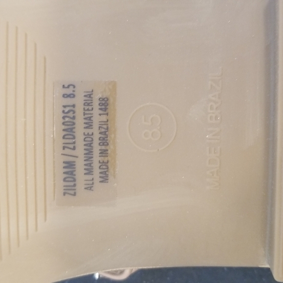 💕STEVE MADDEN💕 Zildam Embellished Sandals ~ Brown/Tan 8.5 NWT - Picture 7 of 7